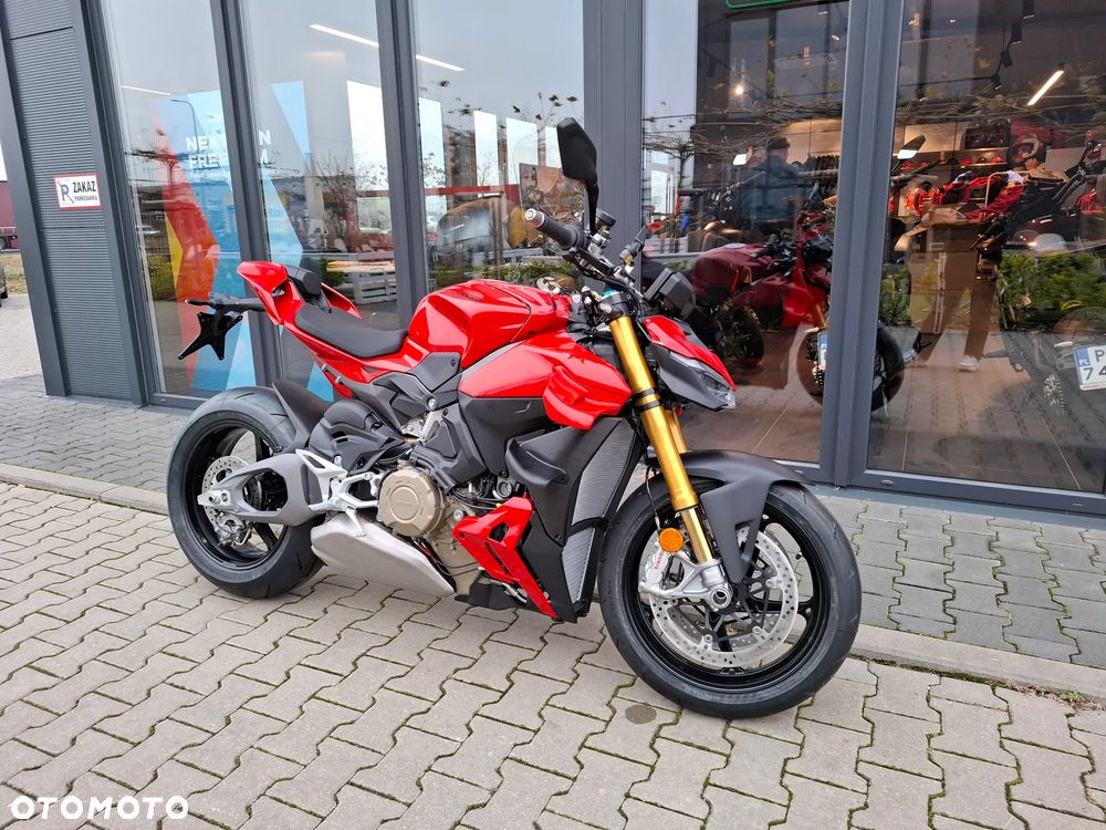 Ducati Streetfighter V4 - 4