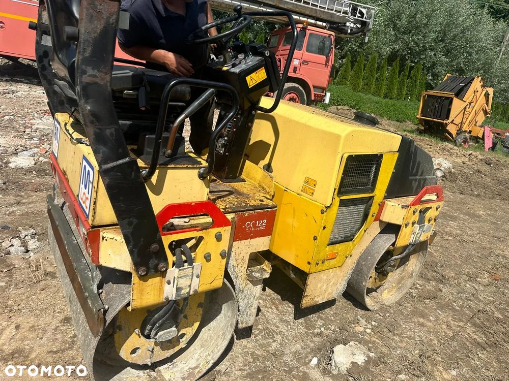 Dynapac Walec Drogowy Gładki DYNAPAC CC122 - 6