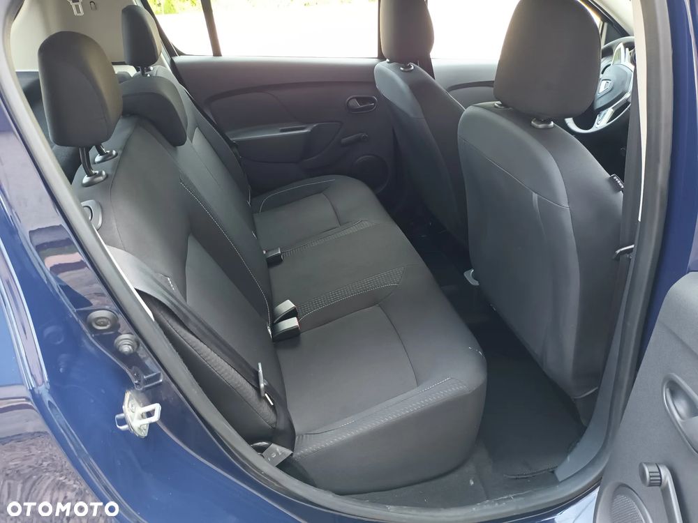 Dacia Sandero - 10