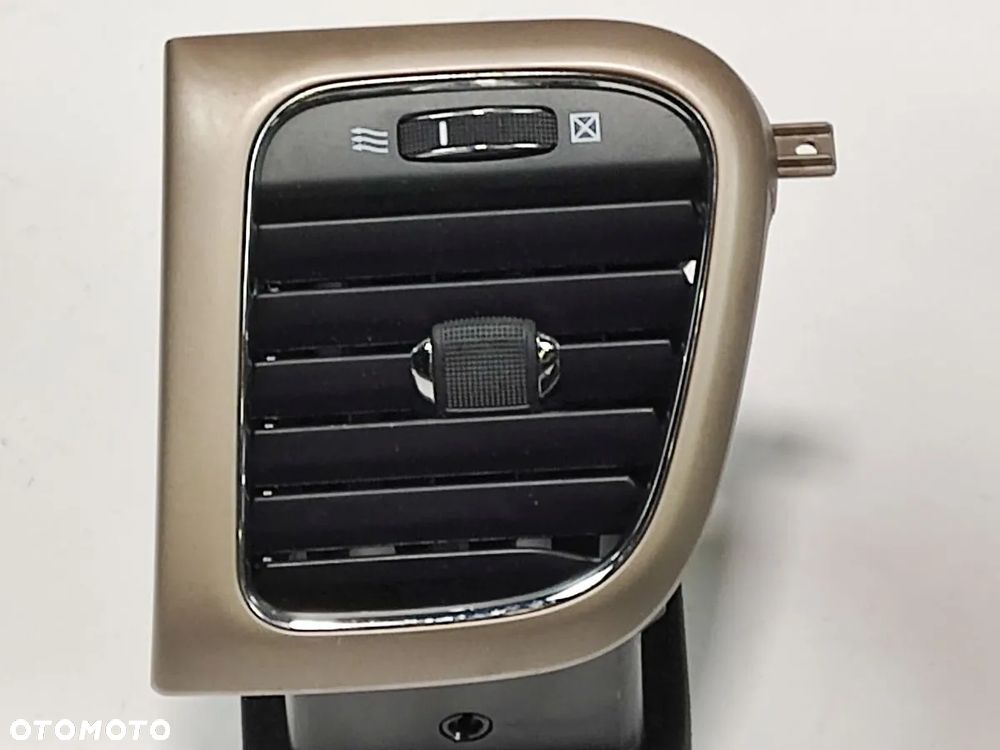 JEEP GRAND CHEROKEE WK2 16-21r Dekor Schowek Kratka Nawiewu Ramka Zegarów - 4