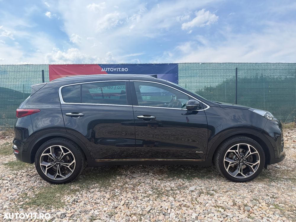 Kia Sportage 2.0 CRDI AWD Eco-Dynamics+ (48V M-H) Aut. GT LINE - 5