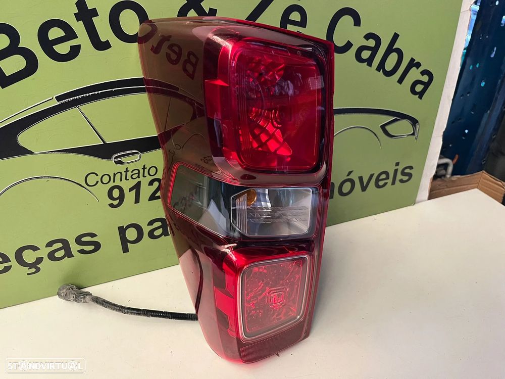 ISUZU D-MAX FAROLIM DIREITO ESQUERDO - FT473 - 6