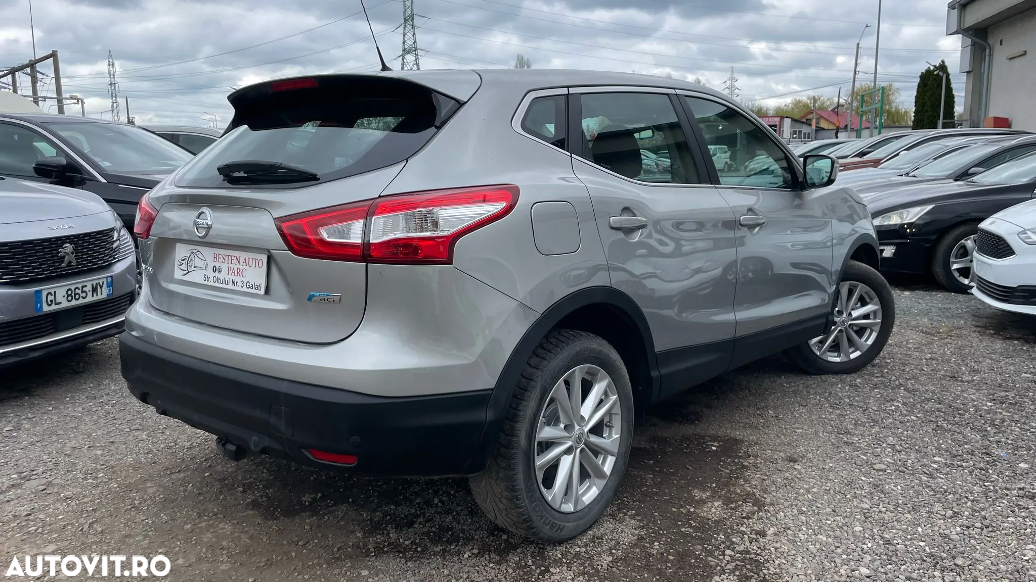 Nissan Qashqai - 33