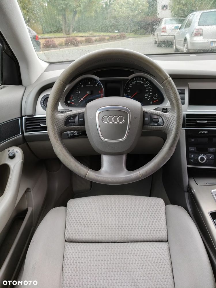 Audi A6 - 8