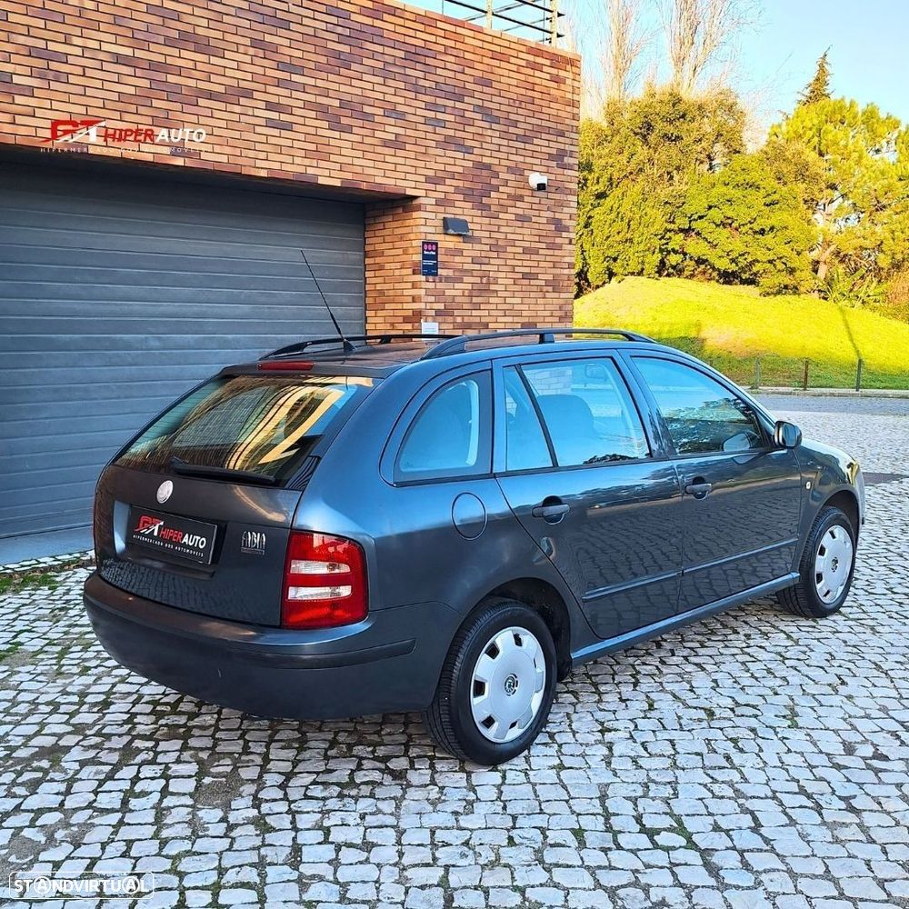 Skoda Fabia Break 1.4 Ambiente - 3