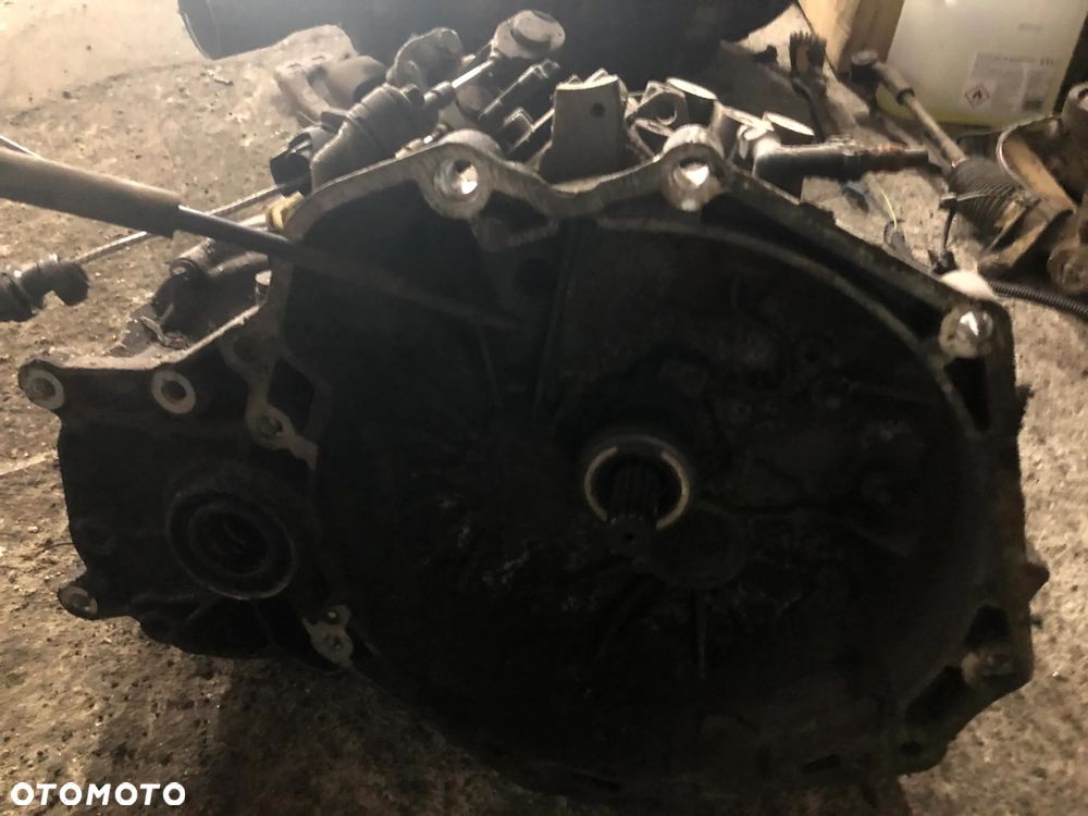 SKRZYNIA BIEGÓW OPEL ASTRA ZAFIRA A 2.0D 5495775 - 4