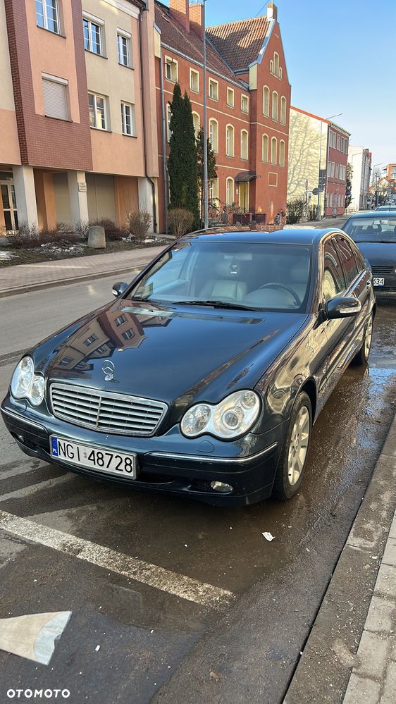 Mercedes-Benz Klasa C - 17