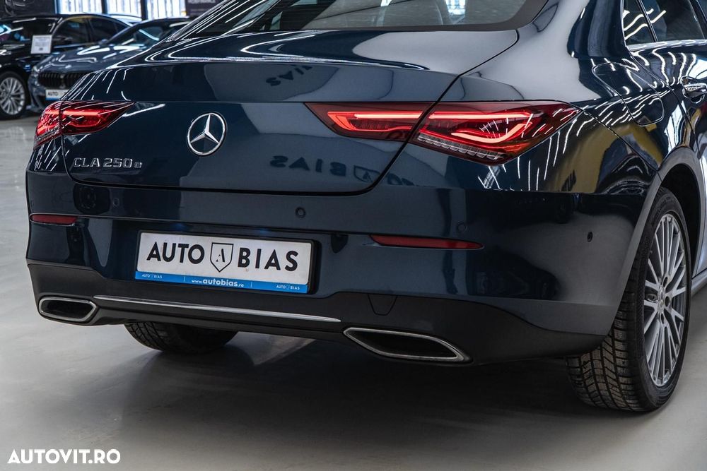 Mercedes-Benz CLA 250 e 8G-DCT Progressive Line Advanced - 14