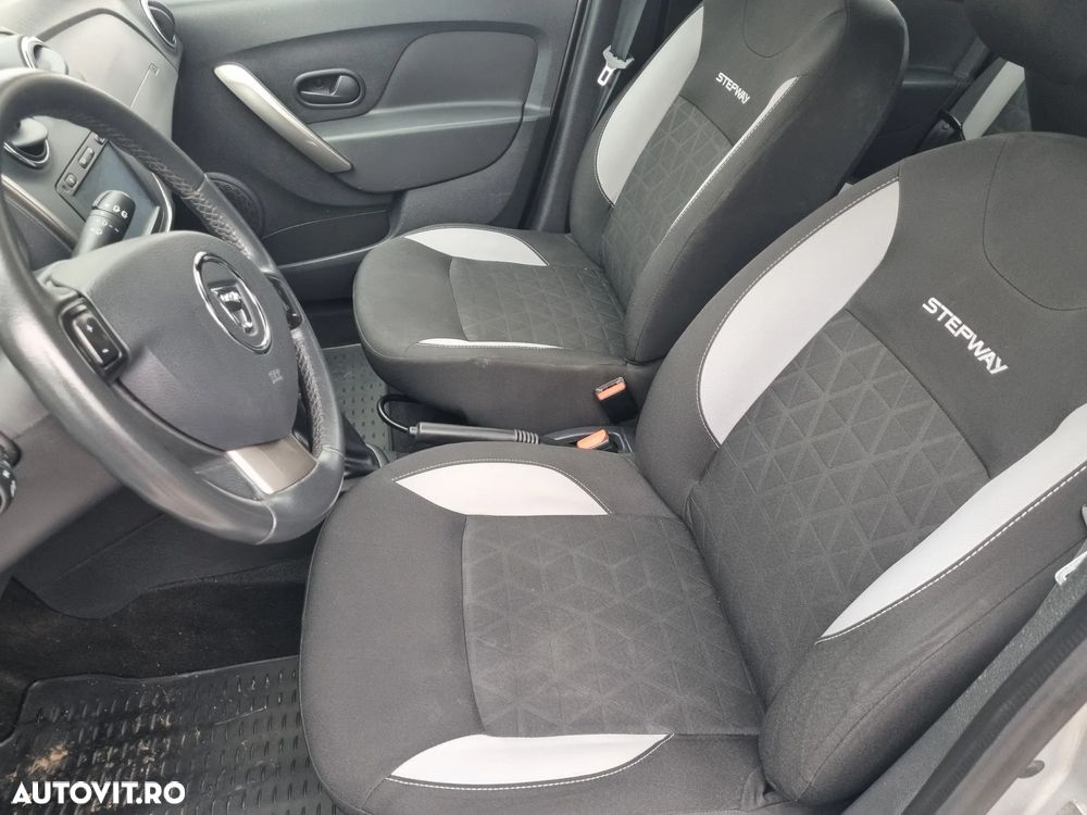 Dacia Sandero Stepway TCe 90 Prestige - 24