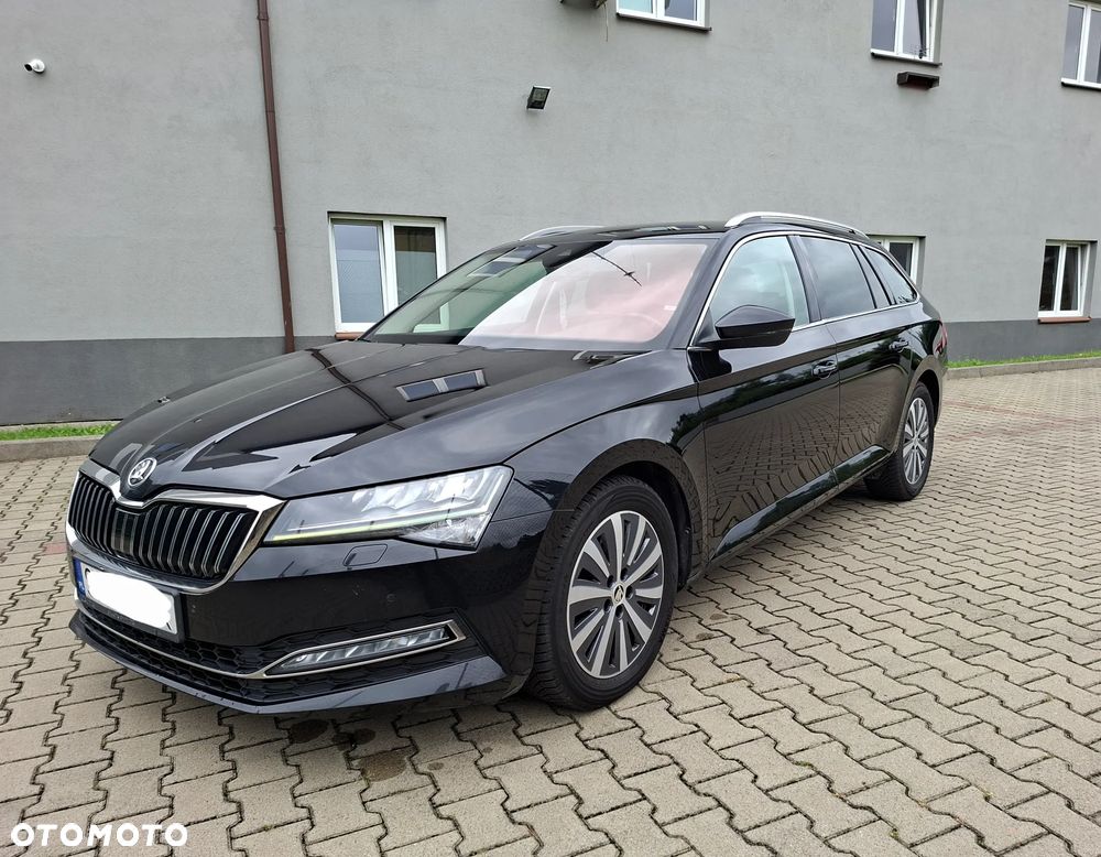 Skoda Superb 2.0 TDI SCR Style DSG - 1