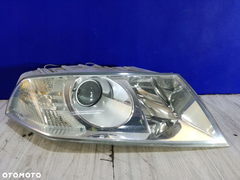 skoda octavia ii 2 1z lampa reflektor prawa przód europa 04/08 - 1