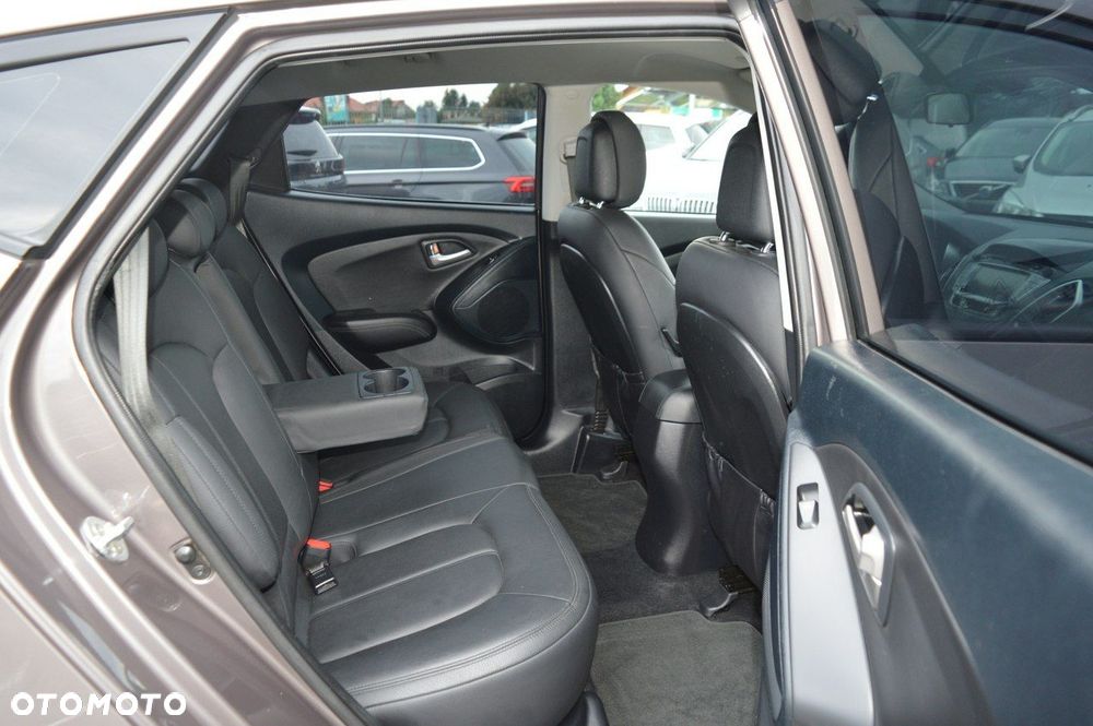 Hyundai ix35 2.0 2WD Automatik Style - 26