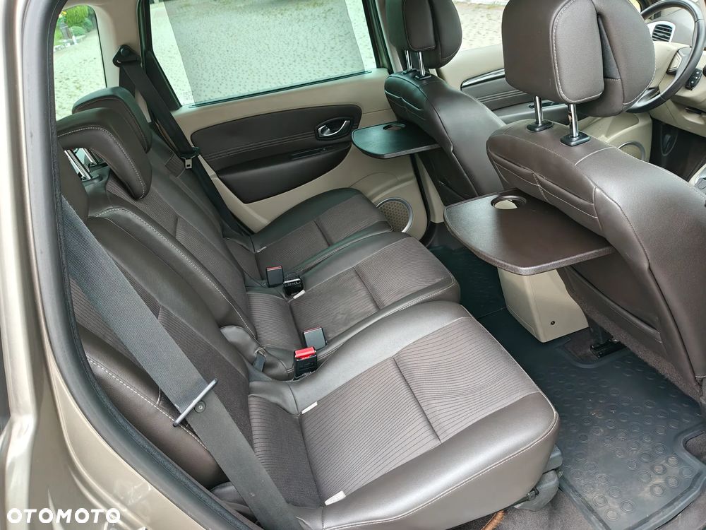 Renault Grand Scenic Gr 1.4 16V TCE Privilege - 25