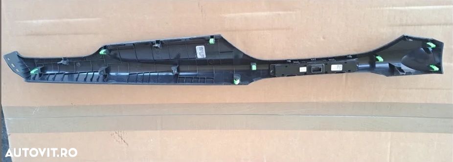 Ornament trim central bord Comutator buton central blocare/deblocare Usi Hyundai i30 PD gen 3 2017-2024 - 2