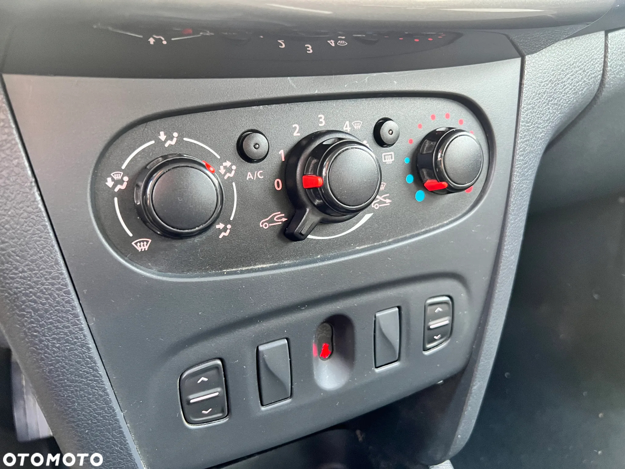 Dacia Sandero Stepway - 16