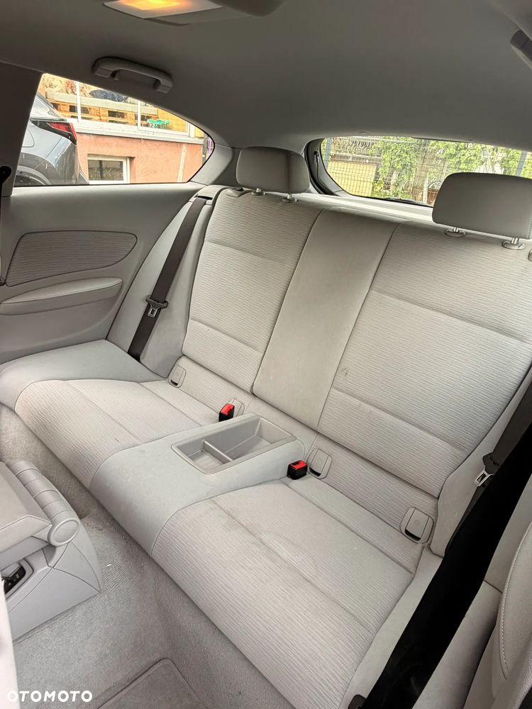 BMW Seria 1 - 12