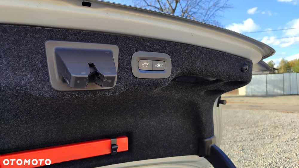 Volvo S90 D4 Geartronic Inscription - 28