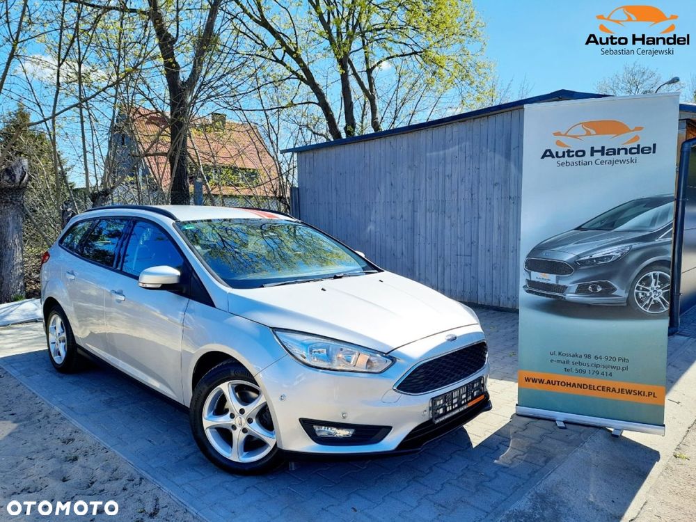 Ford Focus 1.0 EcoBoost STart-Stopp-System TITANIUM - 2