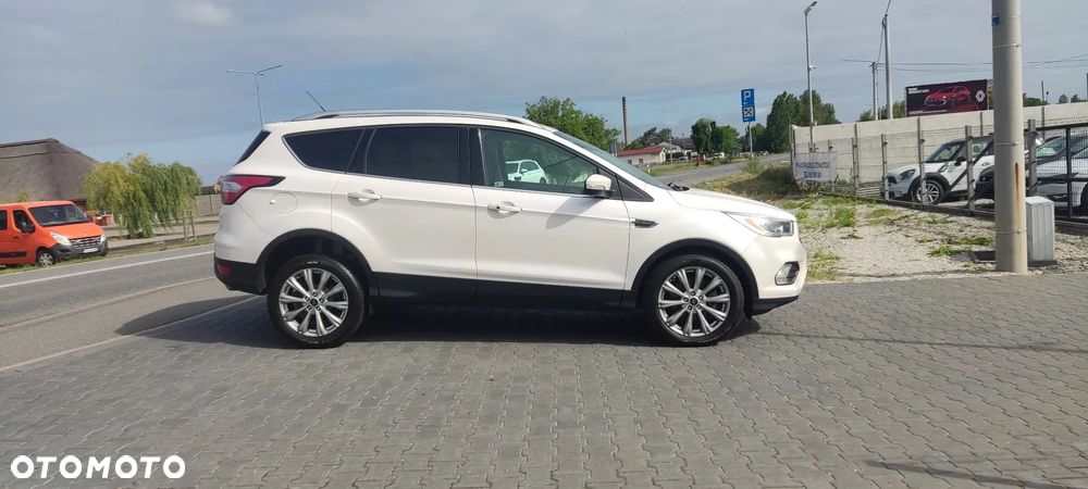 Ford Escape - 8