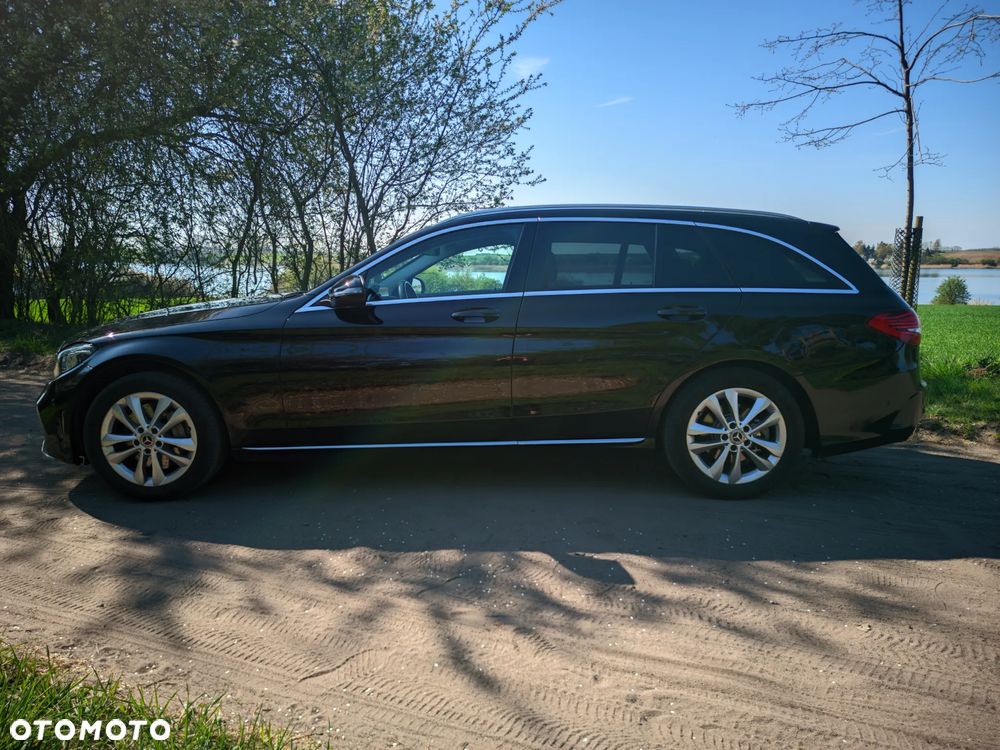 Mercedes-Benz Klasa C 220 d 4Matic 9G-TRONIC AMG Line - 20