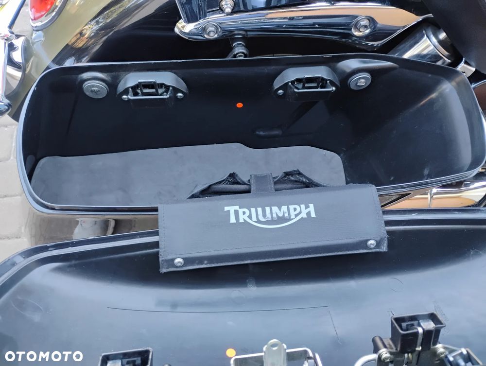 Triumph Rocket - 13