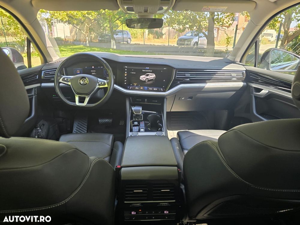 Volkswagen Touareg 3.0 V6 TDI 4Motion DPF Automatik - 11