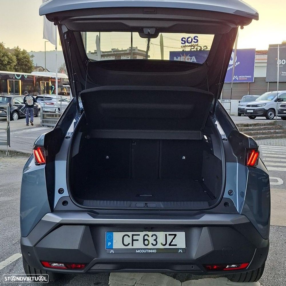 Peugeot E-3008 73 kWh Allure - 19