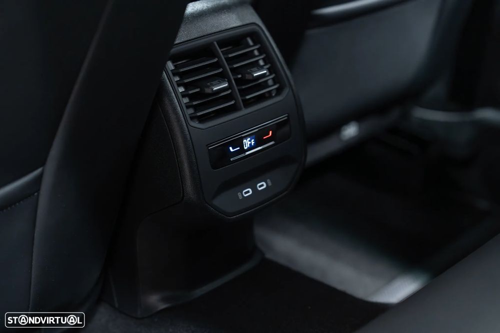 Cupra Formentor 2.0 TSI DSG 4Drive VZ - 48
