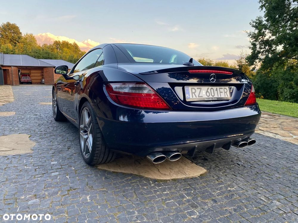 Mercedes-Benz SLK 350 (BlueEFFICIENCY) 7G-TRONIC - 8