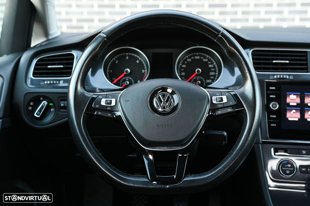 VW Golf 1.6 TDI Confortline - 7
