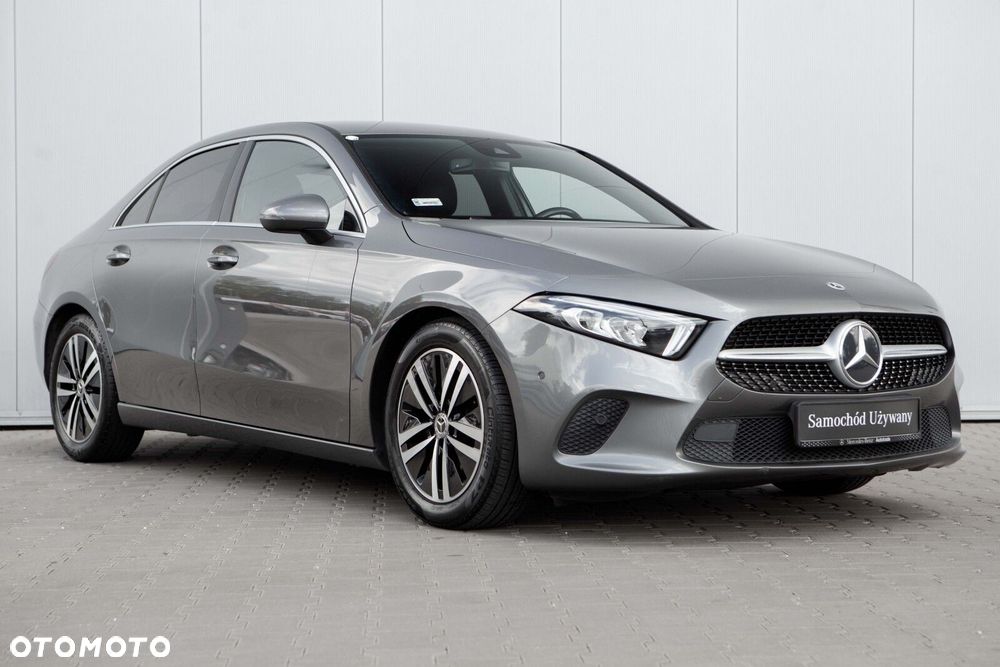 Mercedes-Benz Klasa A 180 Progressive 7G-DCT - 5
