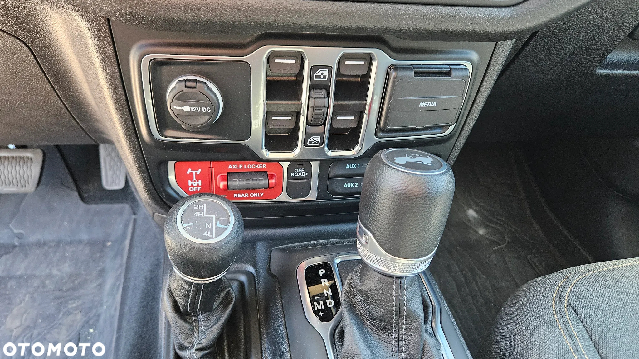 Jeep Wrangler - 22