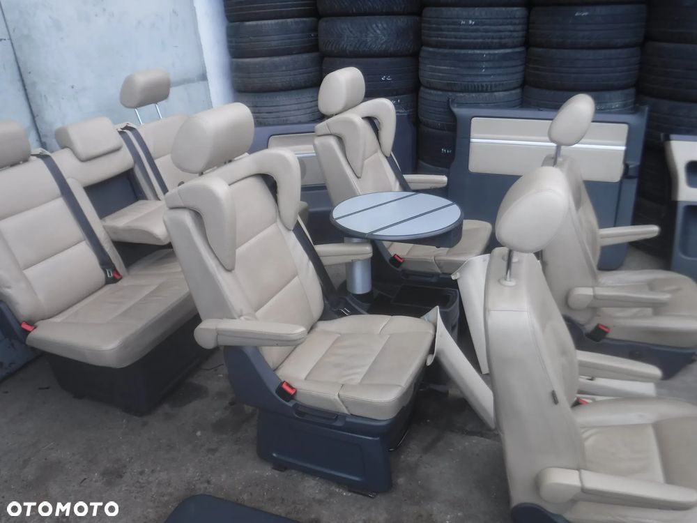 Vw T5 Lift T6 multivan fotele siedzenia grzane  kanapa skory stolik przekladka 2 X drzwi boczki roletki kpl - 1