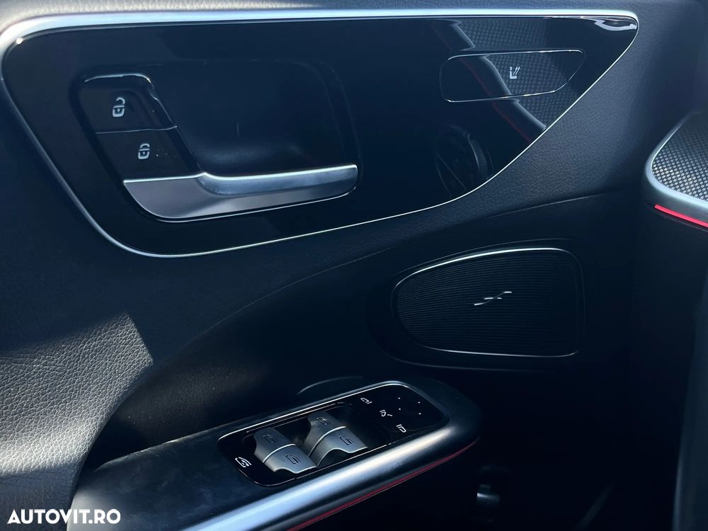 Mercedes-Benz C 300 MHEV 4MATIC - 20