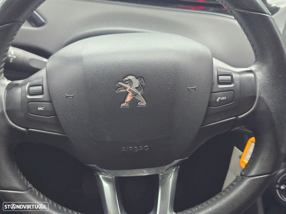 Peugeot 208 1.4 HDi Access - 7