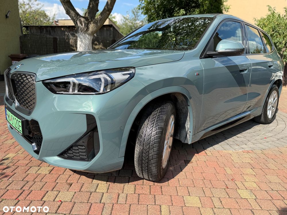 BMW iX1 eDrive20 66.5kWh M Sport Edition - 9