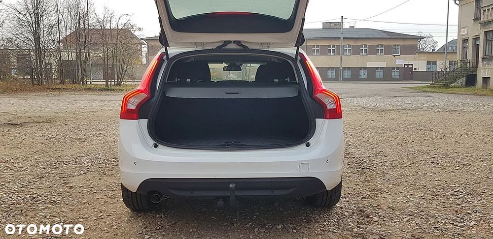 Volvo V60 D2 Kinetic - 11