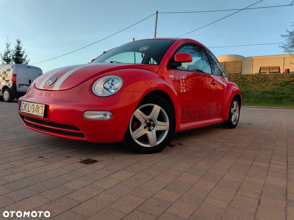 Volkswagen New Beetle - 2