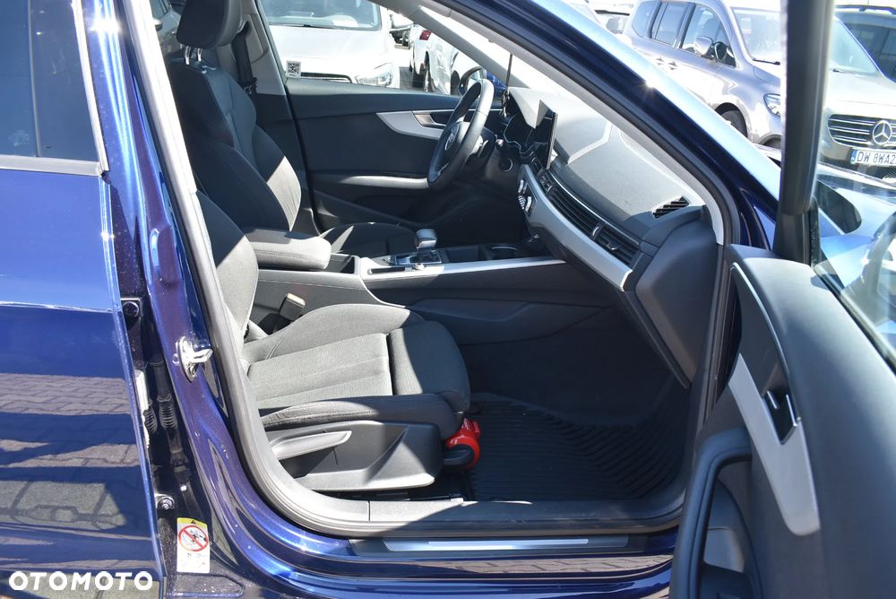 Audi A4 Avant 35 TDI mHEV S tronic - 18