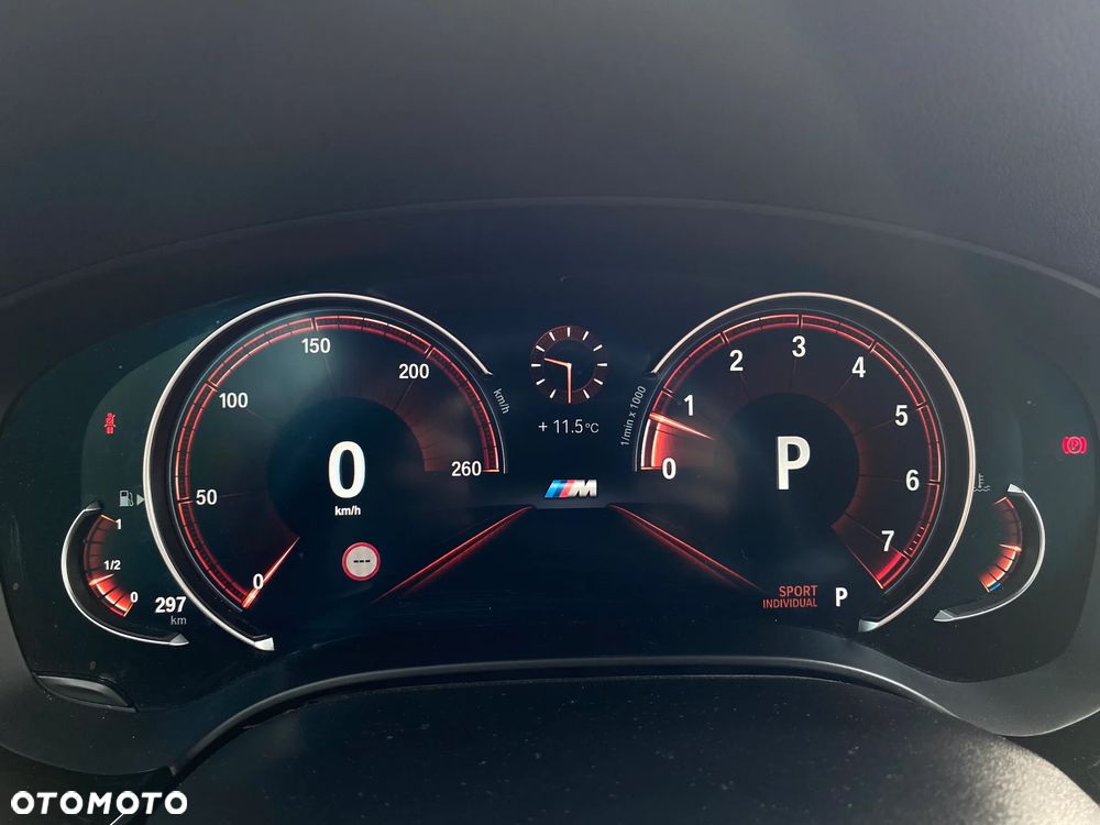 BMW Seria 5 540i xDrive Touring - 17