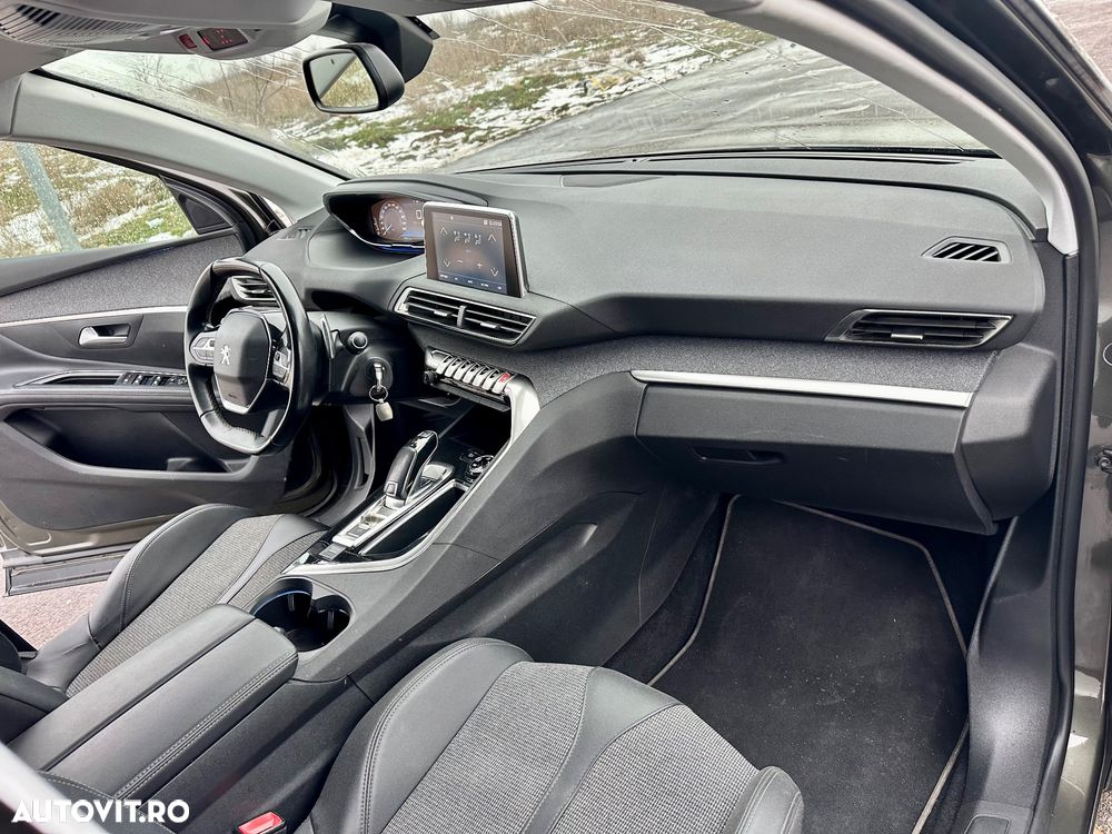 Peugeot 5008 BlueHDI 130 EAT8 Allure - 6