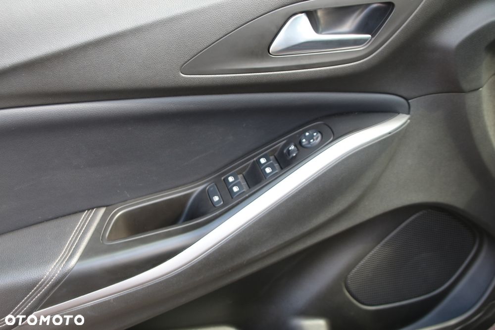 Opel Grandland - 10