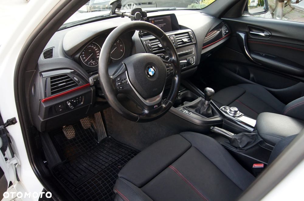 BMW Seria 1 118d Sport Line - 8