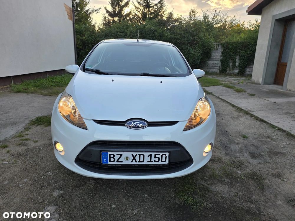 Ford Fiesta 1.25 Champions Edition - 26