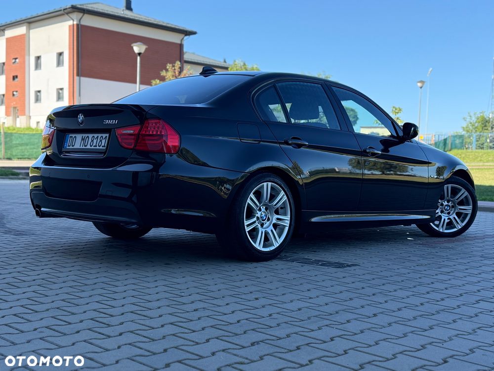 BMW Seria 3 318i - 28