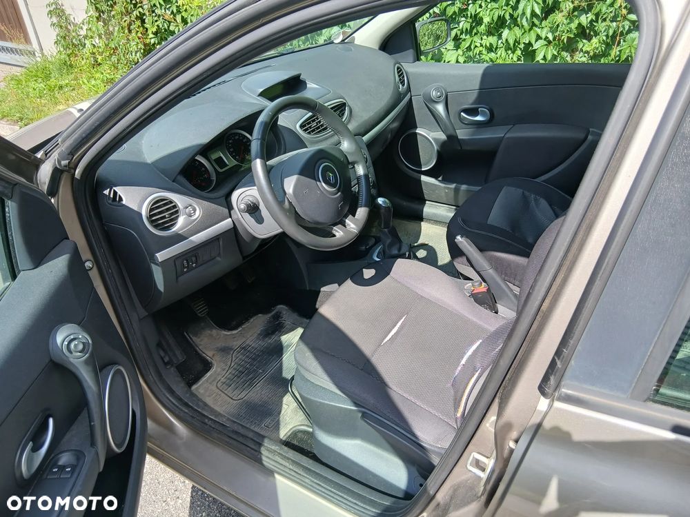 Renault Clio 1.2 TCE Authentique - 6