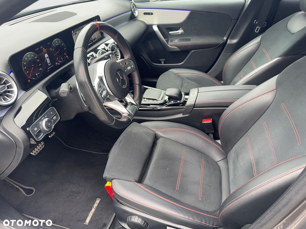 Mercedes-Benz Klasa A 35 AMG 4-Matic 7G-DCT - 10