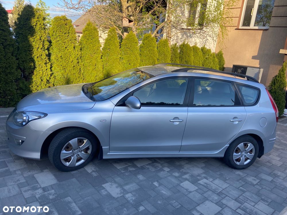Hyundai i30 1.6 CRDi Comfort - 1