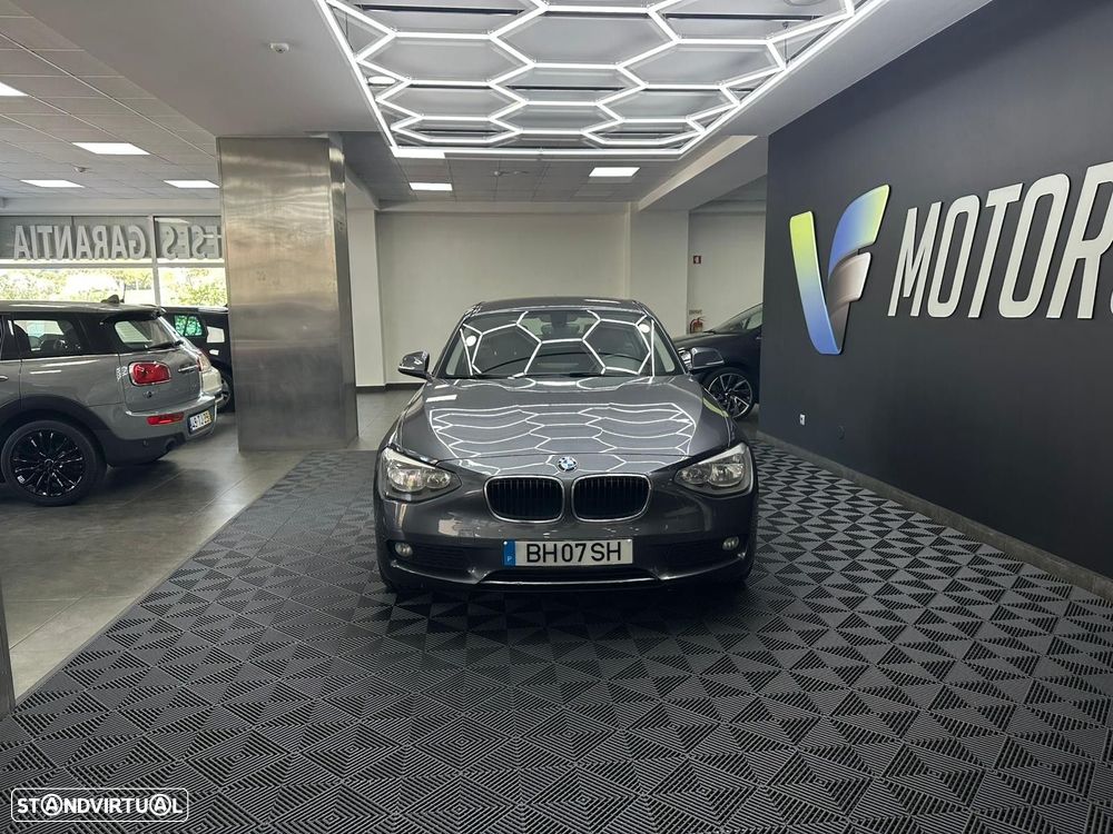 BMW 116 d EDynamics Line Sport - 2