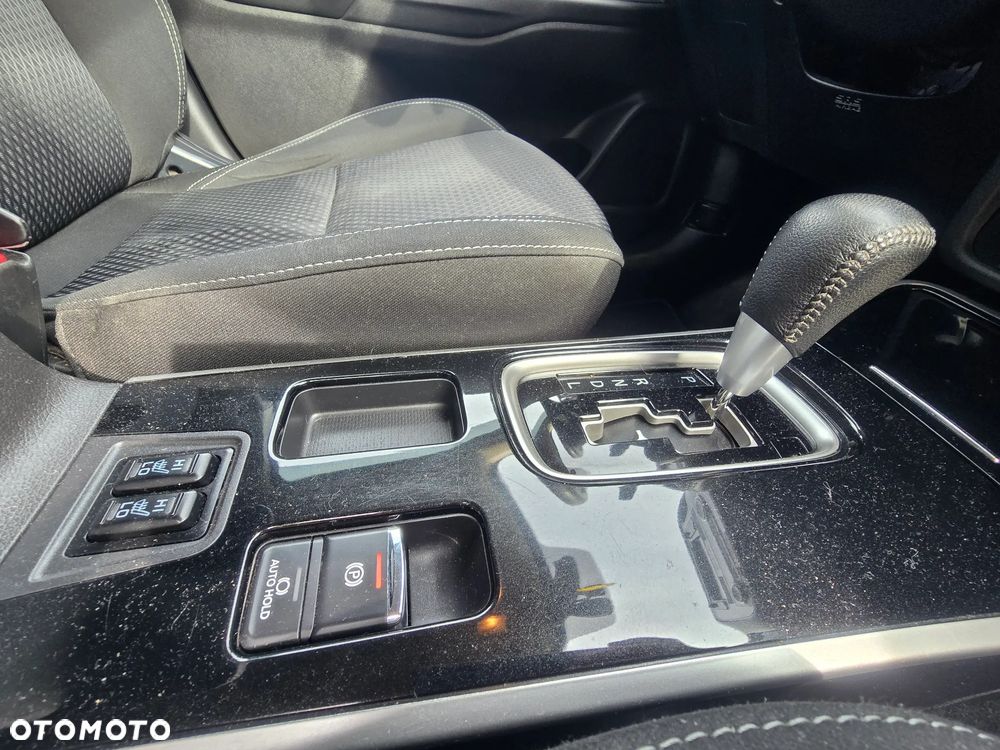 Mitsubishi Outlander 2.0 2WD CVT Active+ - 20